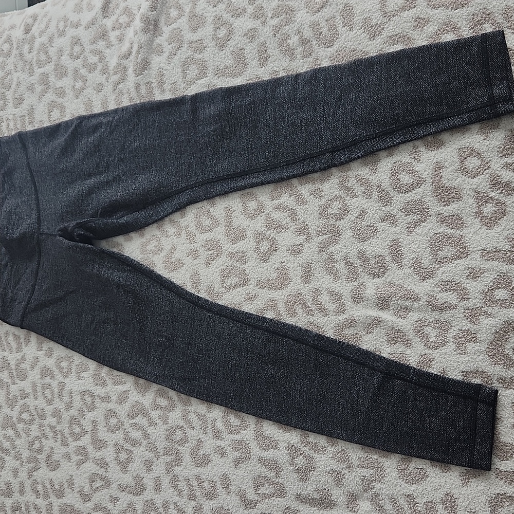 Lululemon Wunder Under Hi-Rise 7/8 Tight Leggings heathered gray